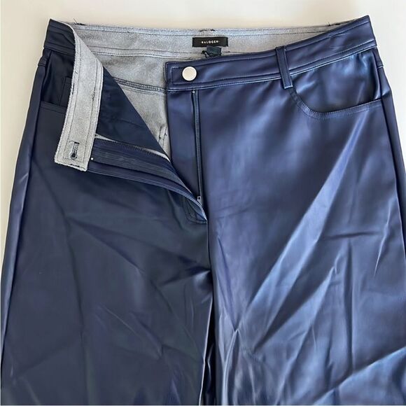 068 New Halogen® 5-Pocket Faux Leather Pants in Classic Blue Size 10 - Picture 4 of 11